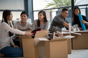Read more about the article Move In Alone Or Have Roommates?