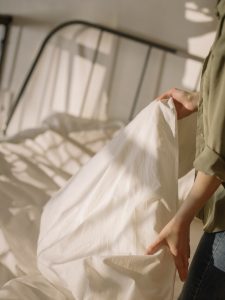 Read more about the article 3 Cleaning Solutions To Remove Dust