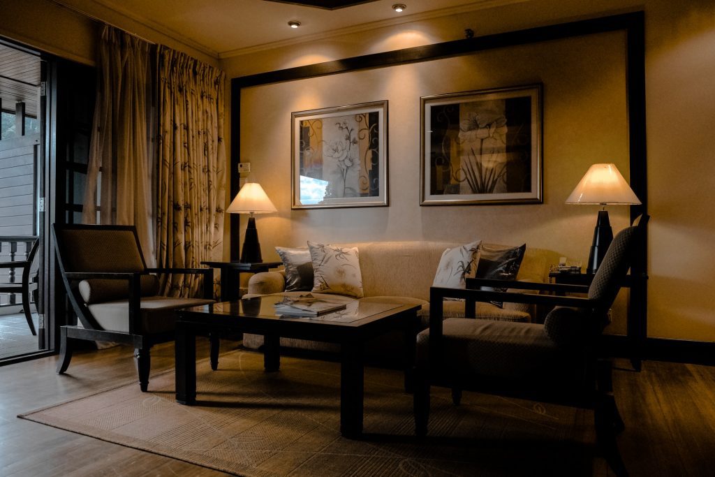 How To Clean Light Fixtures And Lamps In Your Apartment