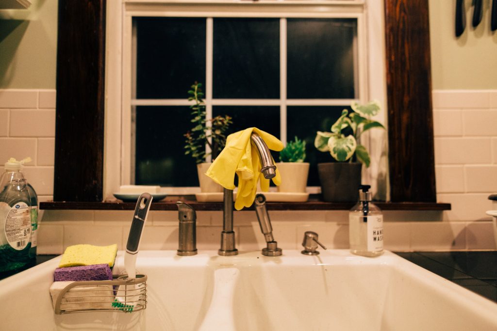 How To Clean Your Apartment Kitchen Sink