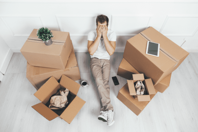Read more about the article Tips To Move Out Without Stress