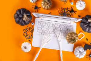 Read more about the article Clean And Decorate For Halloween In Your Office
