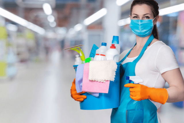 Read more about the article Why Hire A Commercial Cleaning Service?￼