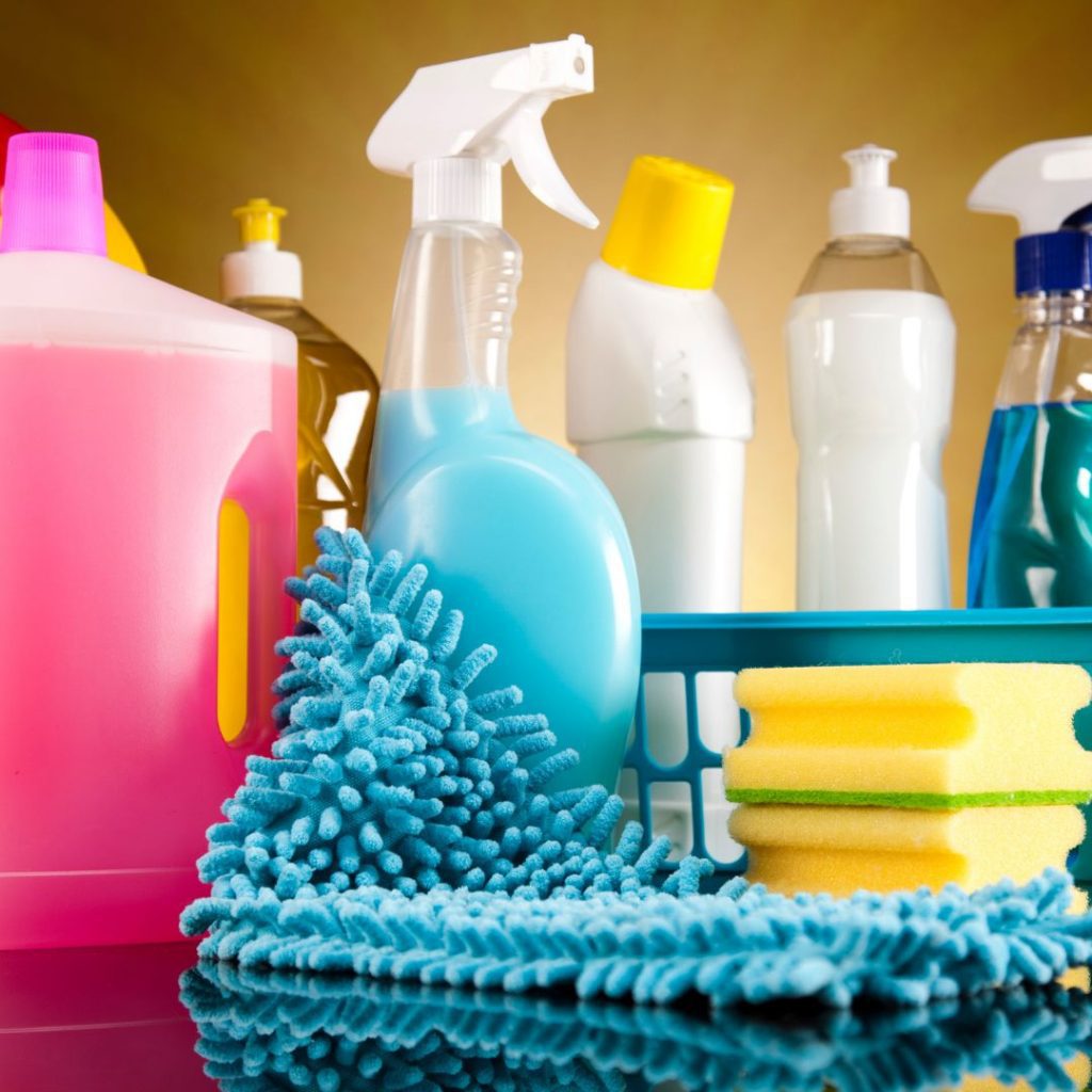 What Types Of Cleaning Products Should Be Used In A Restaurant - clean products