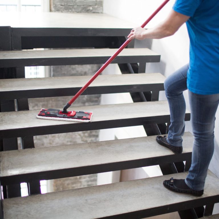 apartment cleaning service in McCook il