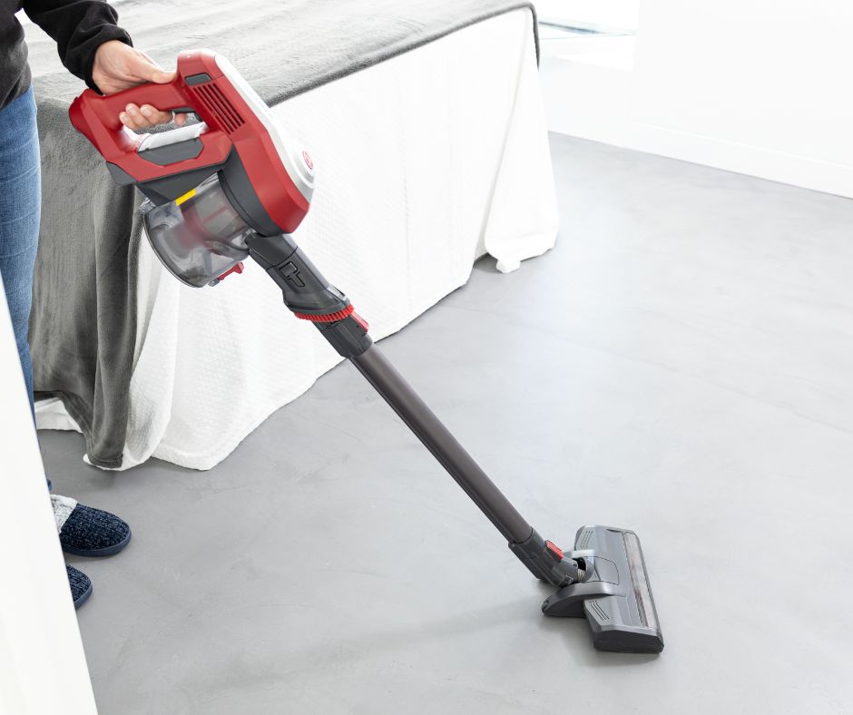 cleaning-the-common-areas-of-a-building