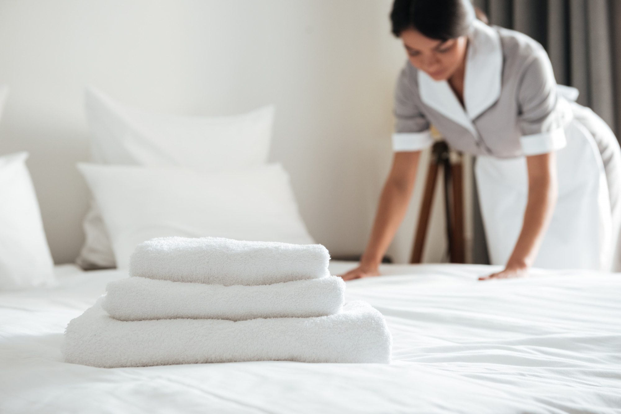Efficient Maid Cleaning Services: Guaranteed!